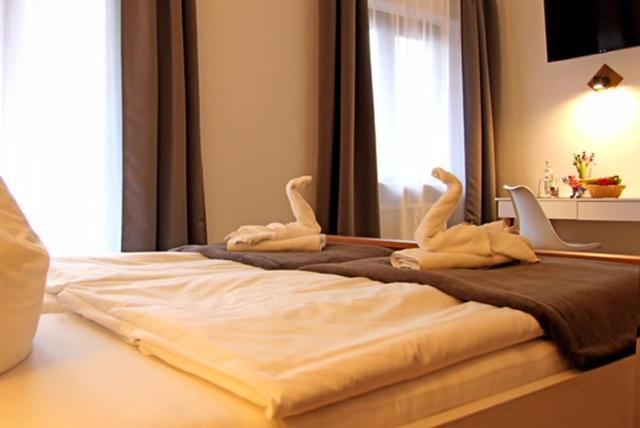 Gaestehaus Lorz Hoechstadt an der Aisch Ngoại thất bức ảnh